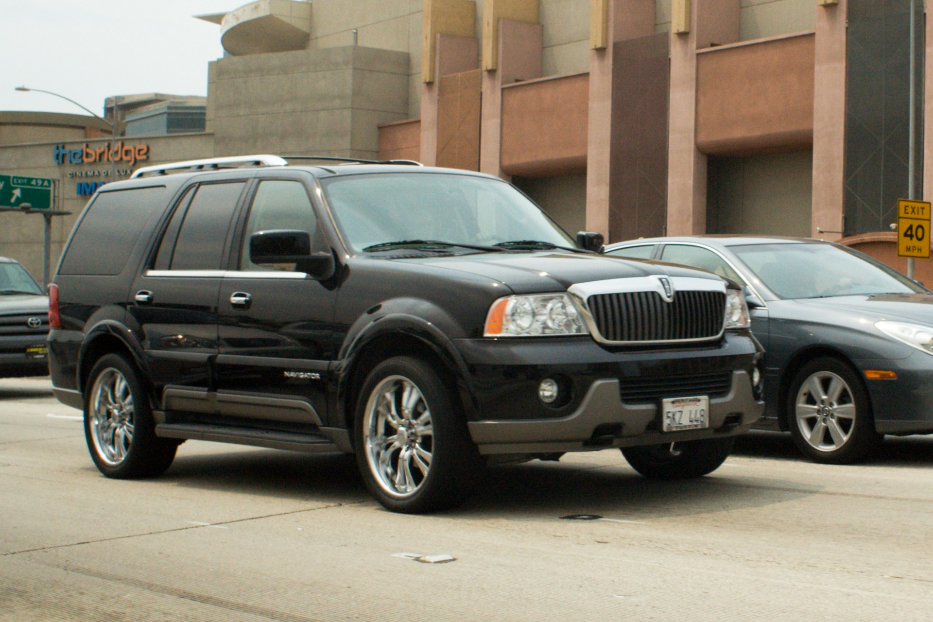 Hourly As-Directed Chauffeur Service: Minimums, Wait Rules & Multi-Stop Executive Days